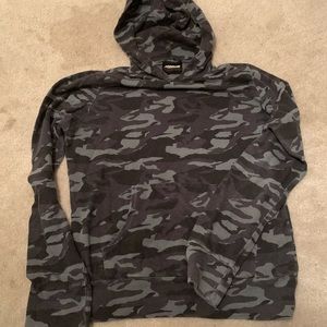 Women’s MONROW grey camo pullover hoodie